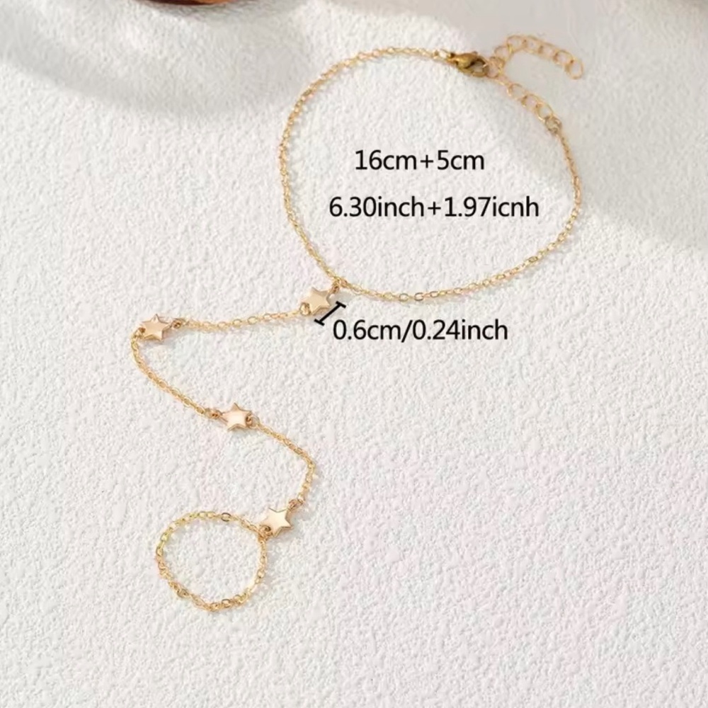 Delicate Gold Star Hand Chain ring Bracelet - Picture 4 of 5